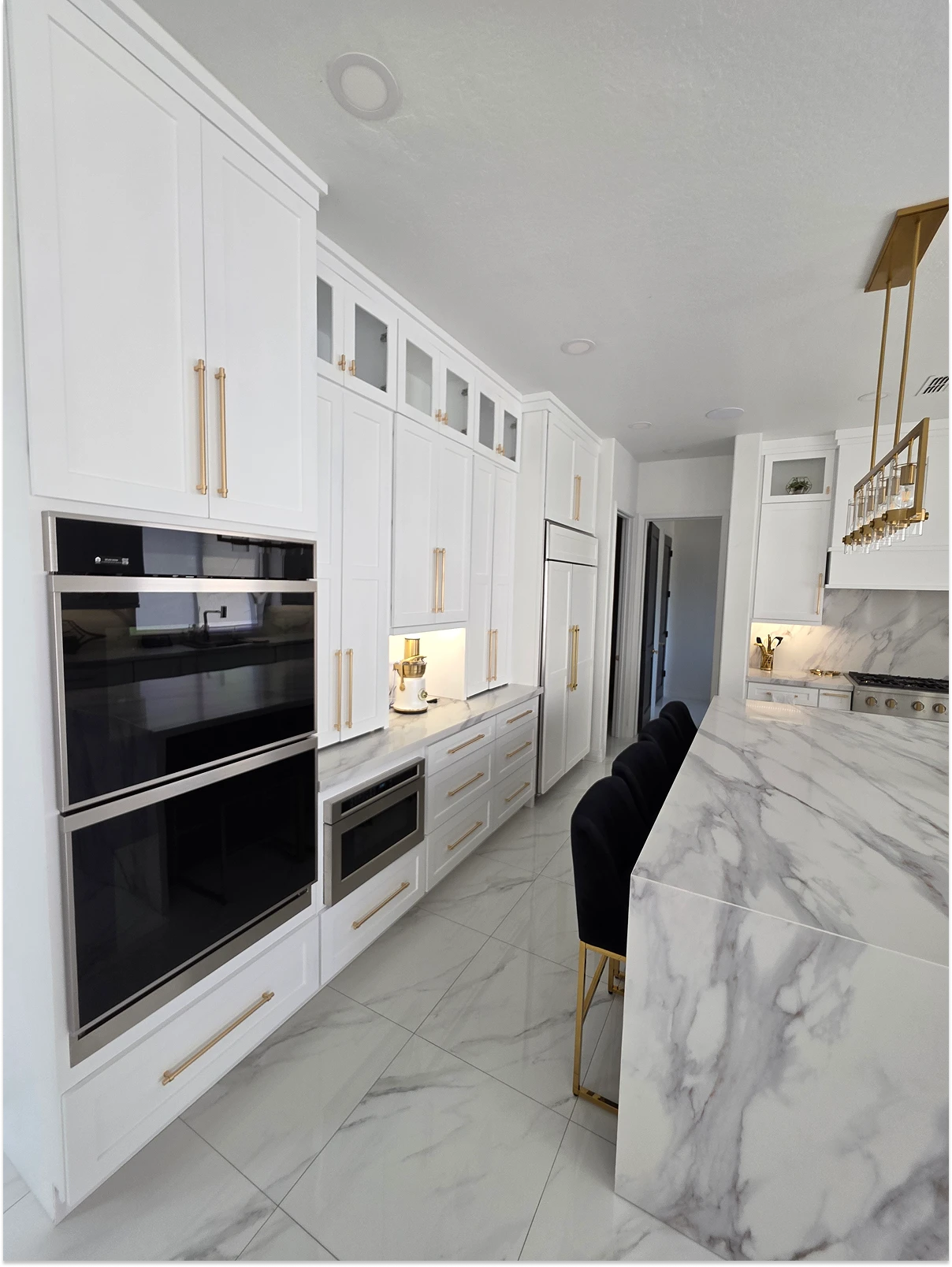 Ivyglen final kitchen frige view with panels