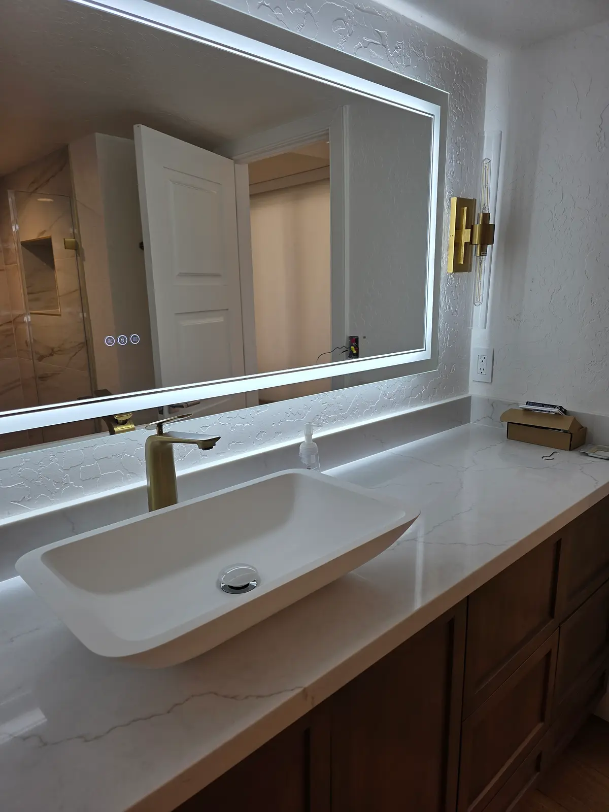 Simpson middle bath after vanity only