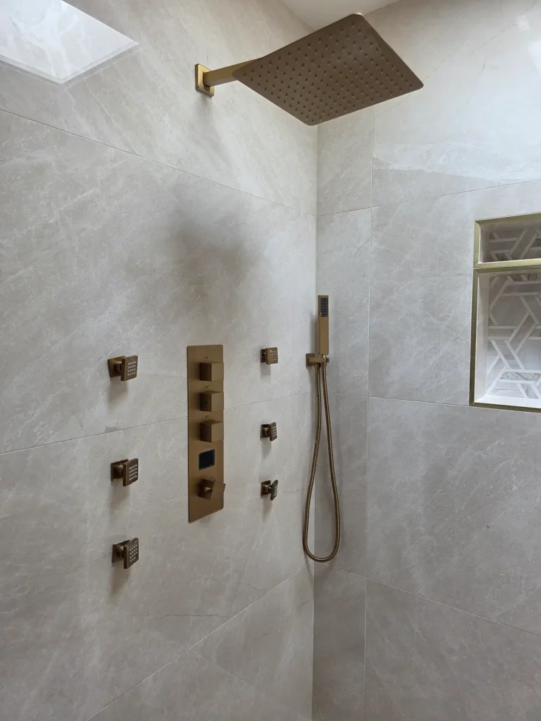 Simpson primary bath shower head after